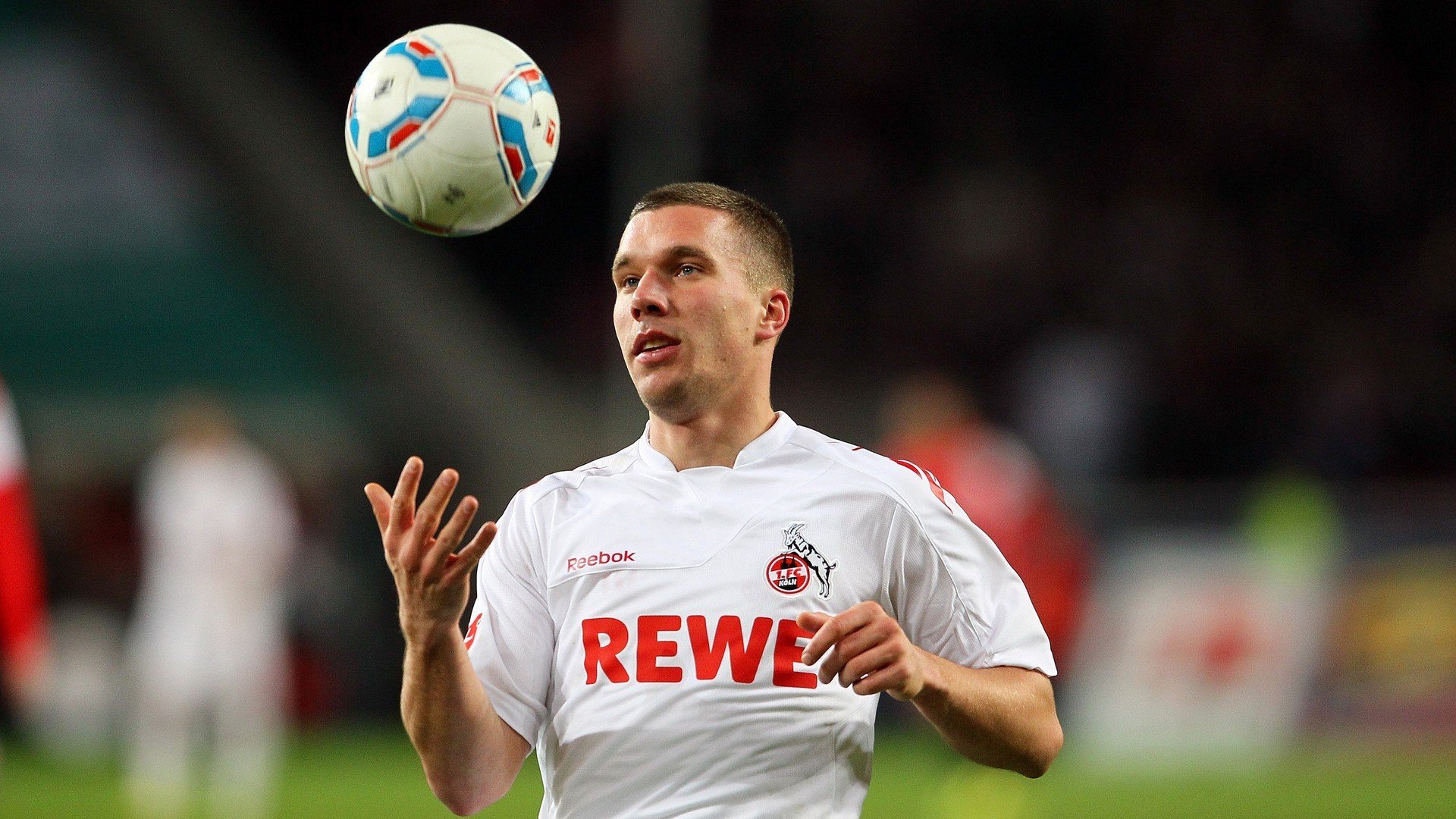 史诗级逆转：欧冠赛场的“逆风翻盘”记忆，欧冠历史最佳逆转